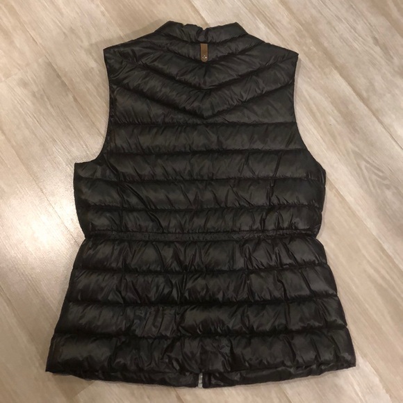 Mackage Izzy Vest - Picture 5 of 8